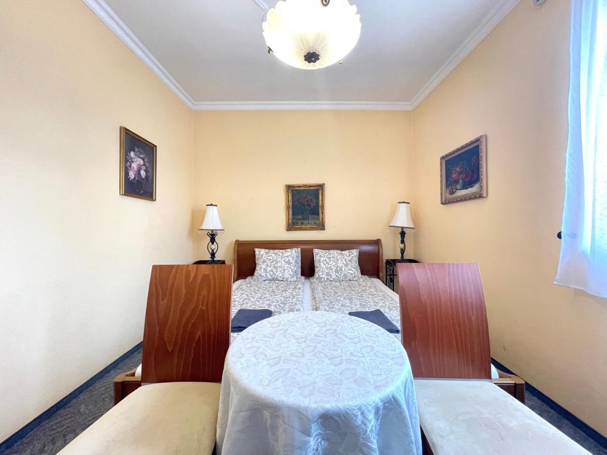 בודפשט Luxi Romantik Apartments מראה חיצוני תמונה